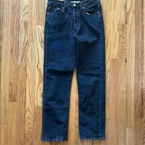 Levi’s 28 Wedgie straight black wash Jeans great owned cond 11” rise 28” inseam
